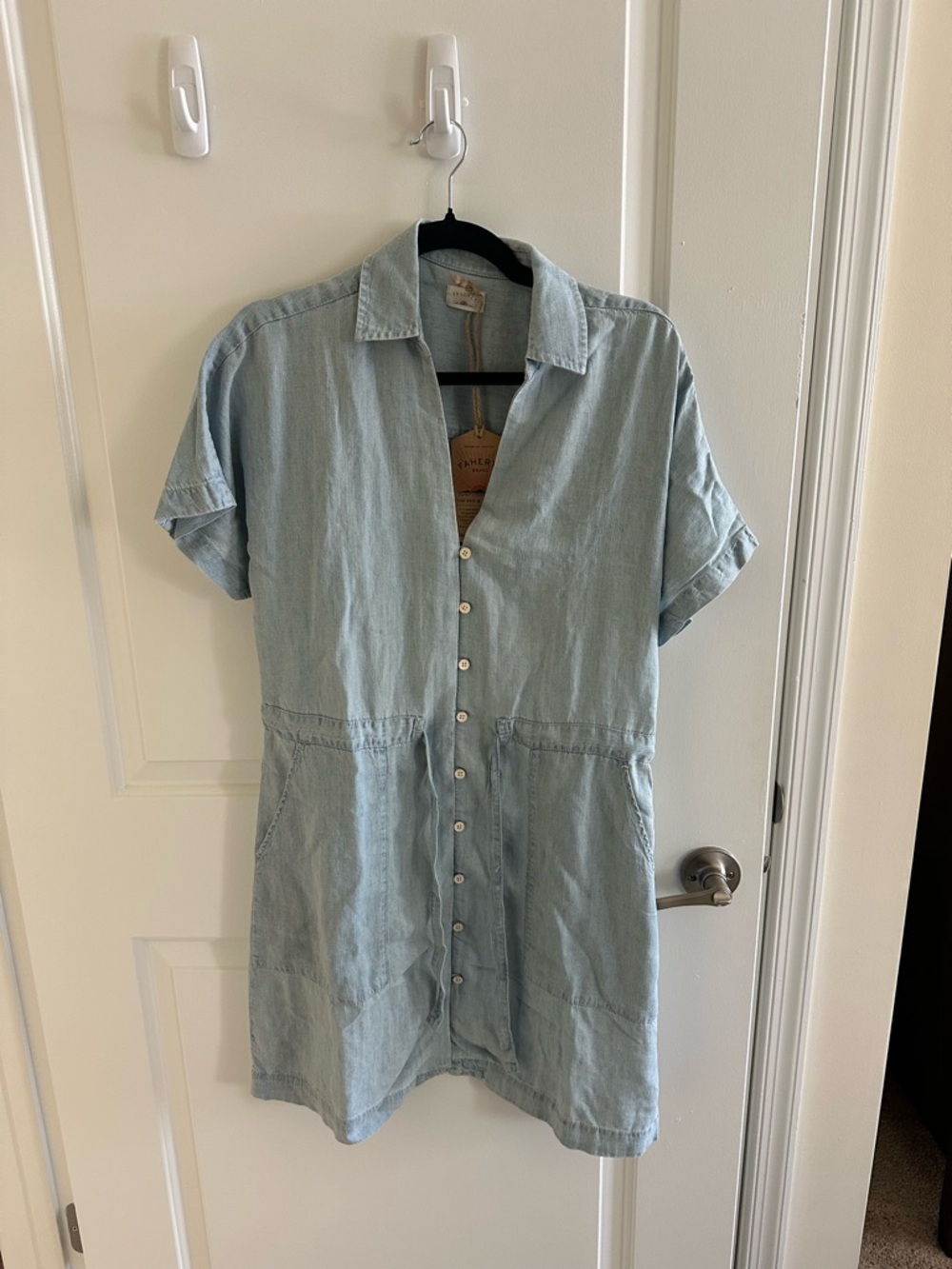 Faherty Tried & True Chambray Oakley Dress - Arctic Sea Wash